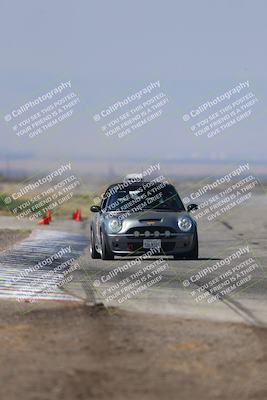 media/Sep-20-2025-Extreme Speed (Sat) [[1fcc23683c]]/Blue (Low Intermediate)/Session 2 (Sunrise)/